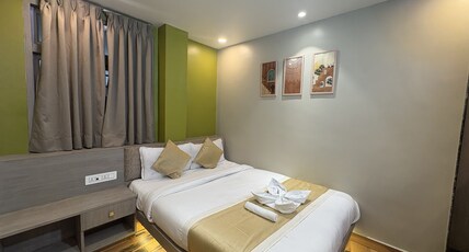 Hotel Neel Kamal Room Type - deluxe room