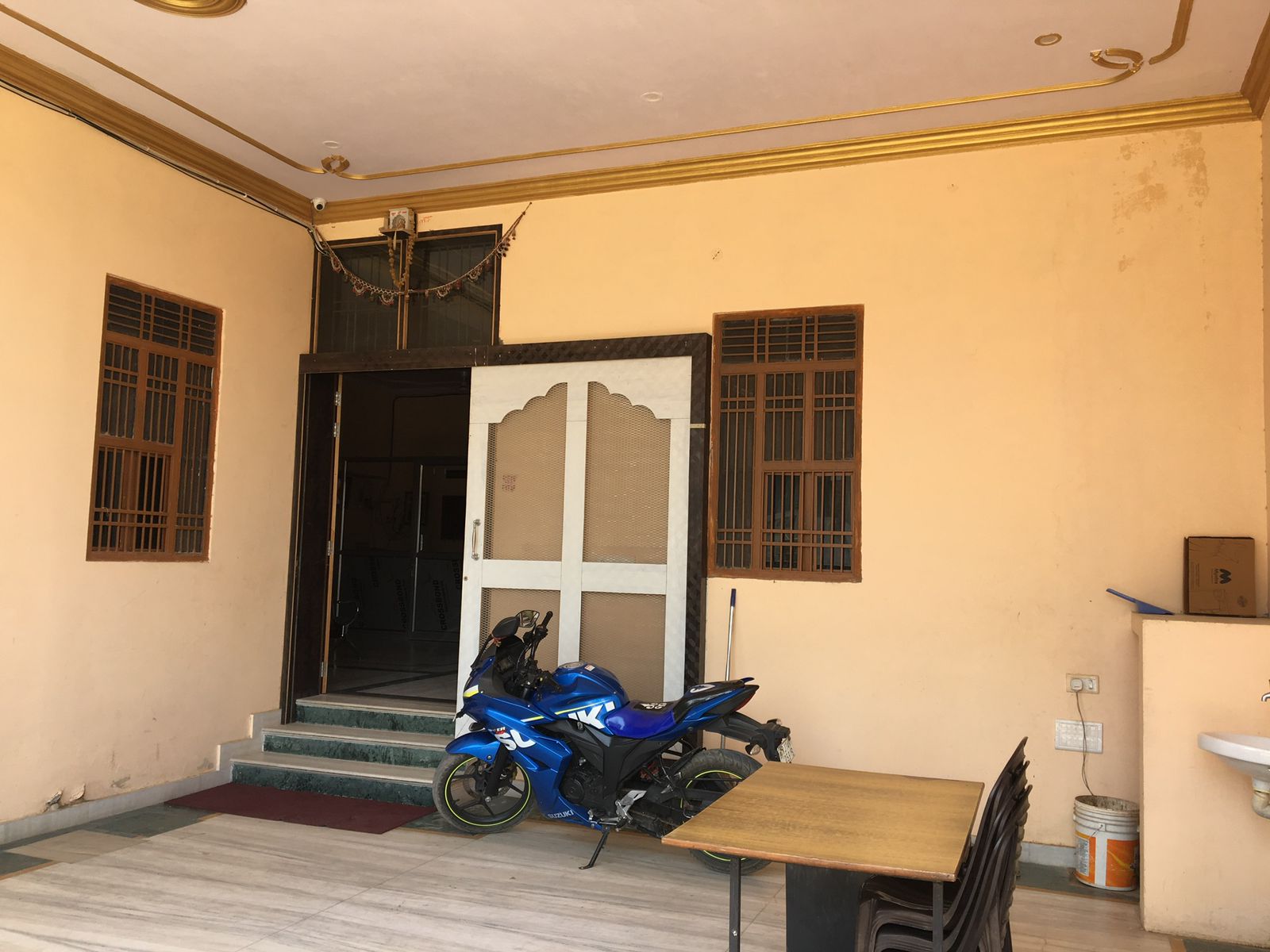 Aashiyana Guest House - Tap to explore photos