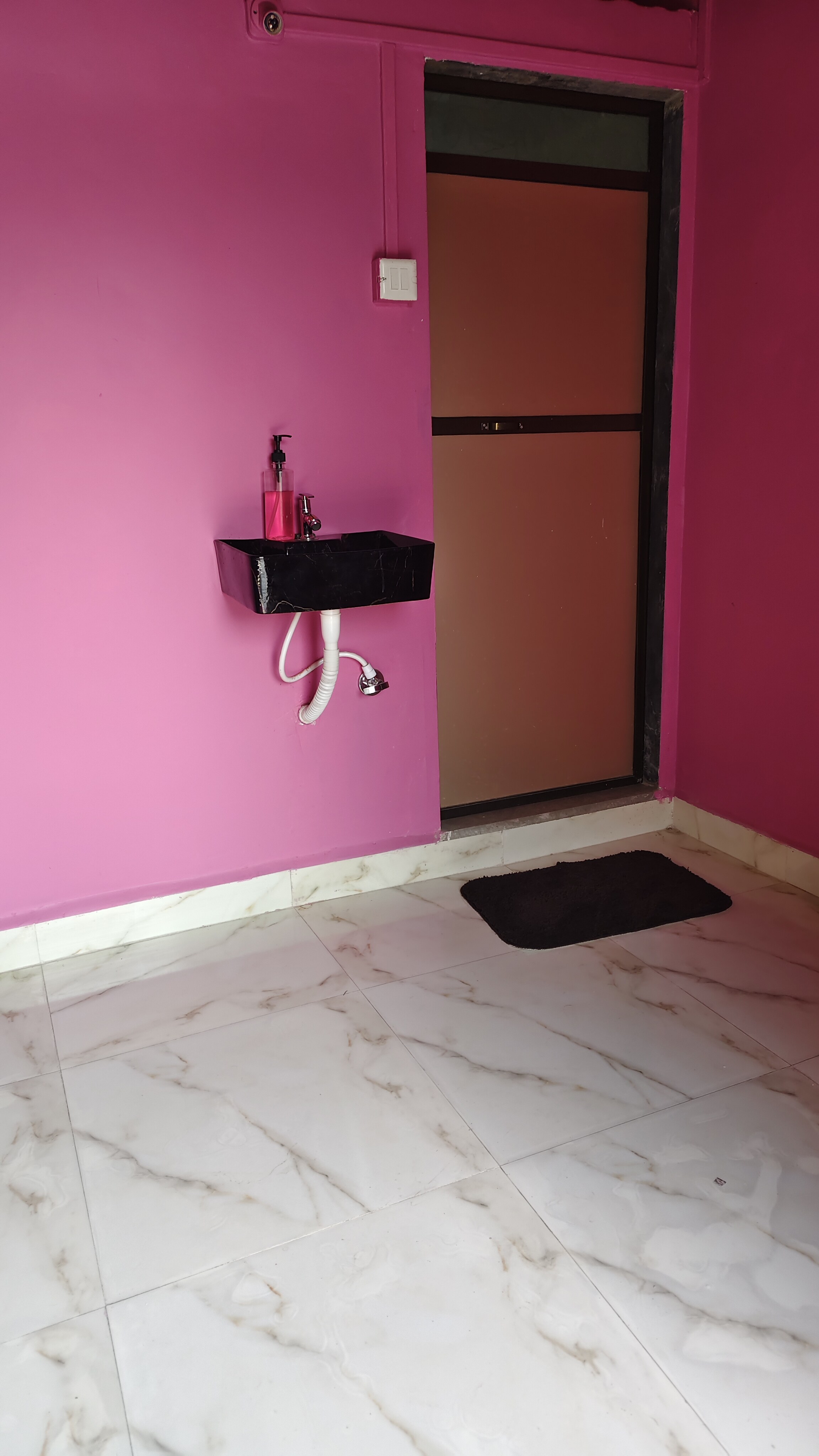 Staycations India Khim - Tap to explore photos