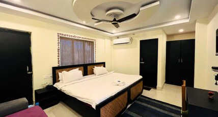 The Kolam Room Type - Suite Room with Free Wifi