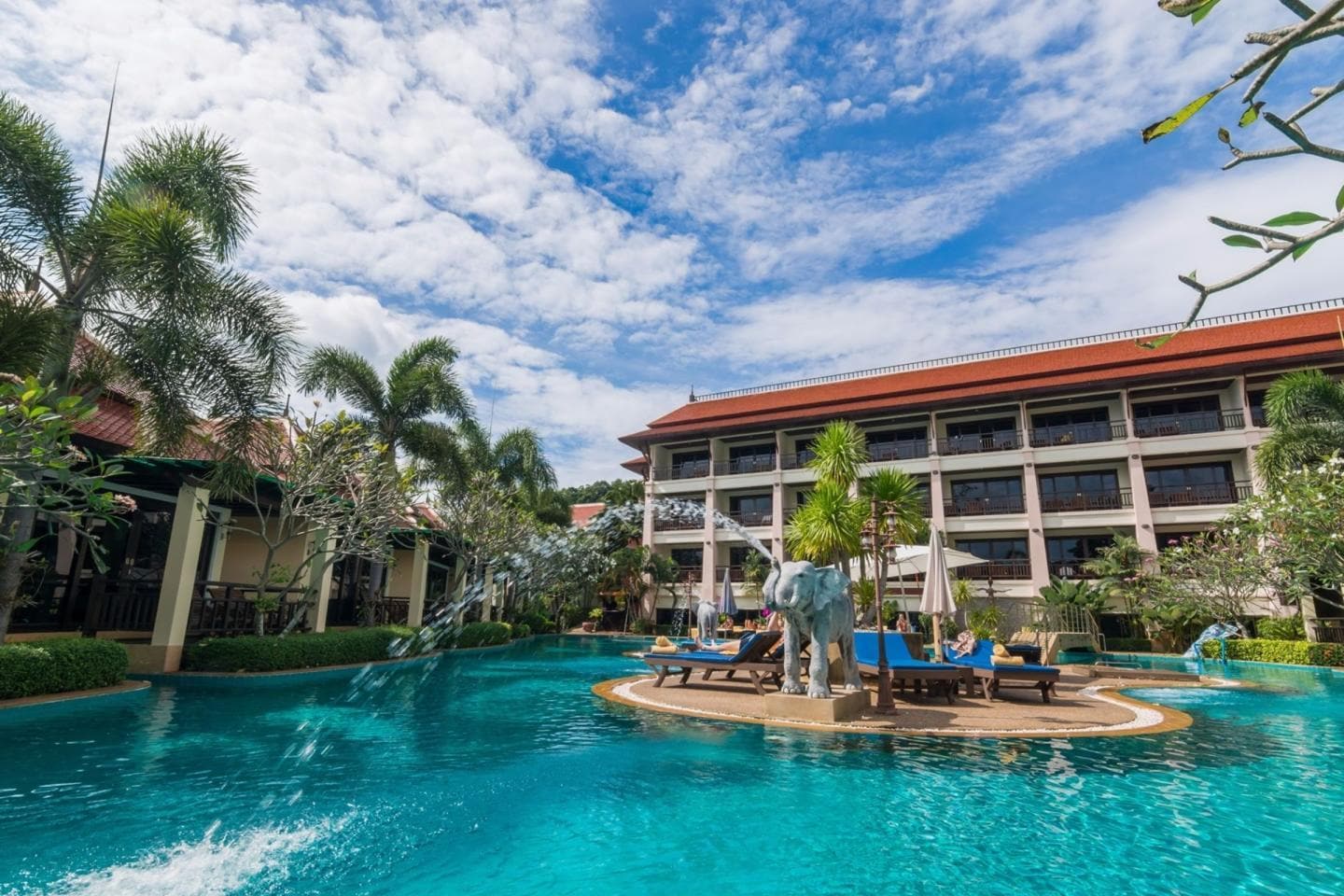 Aonang Orchid Resort - Tap to explore photos