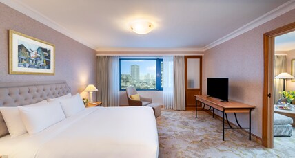 Hanoi Daewoo Hotel Room Type - Deluxe Suite King Bed