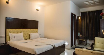 Hotel Raj Room Type - Deluxe Ac Room, 24 Hours Checkin/Checkout Hotel Raj Room Type - Deluxe Ac Room, 24 Hours Checkin/Checkout
