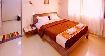Hotel Grand Ashwin Room Type - Deluxe AC Room