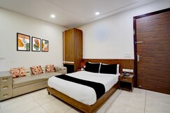 Townhouse Dashrathpuri Metro Formerly Elegant Palace