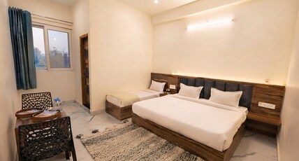 ganga niwas Room Type - Deluxe Tripple Bed Room