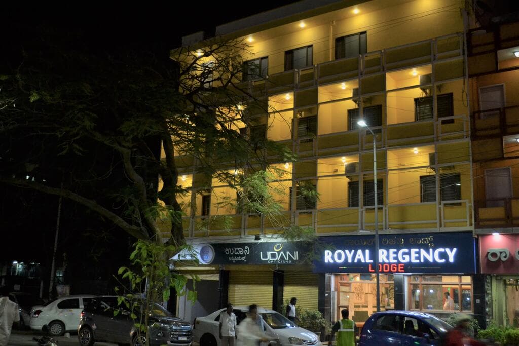 Royal Regency Lodge - Tap to explore photos