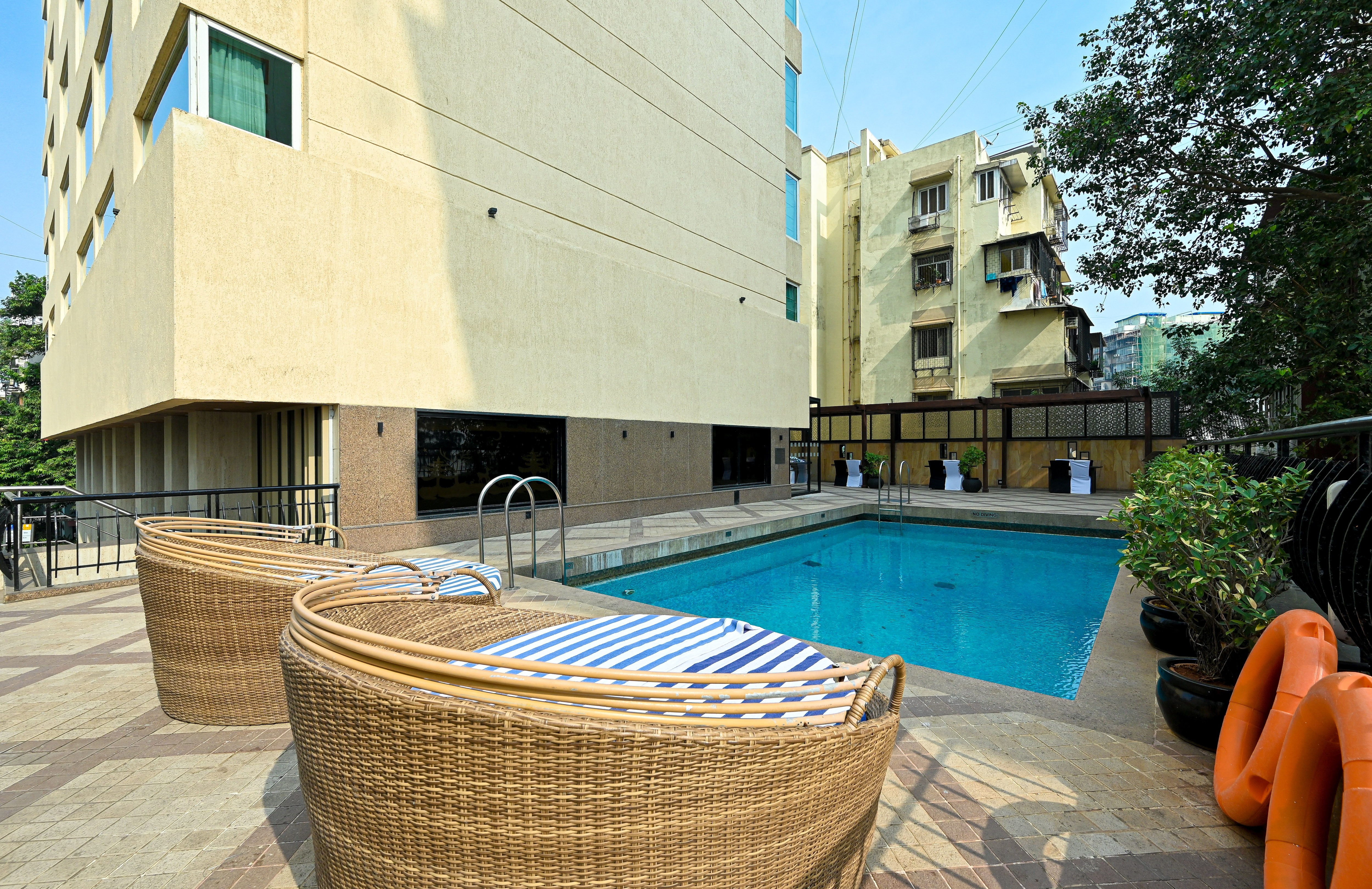 Fariyas Hotel - Tap to explore photos