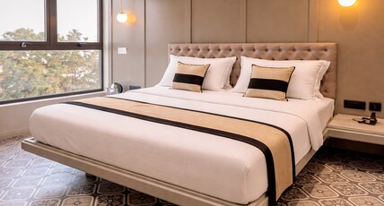 The 12 Square Salt Lake Room Type - Deluxe Room The 12 Square Salt Lake Room Type - Deluxe Room