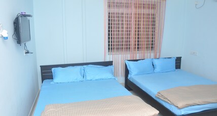 SriPaadha Inn Kanipakam Room Type - Standard Double Room AC