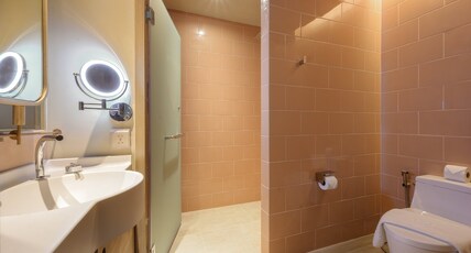 Centara Ubon Room Type - Deluxe Double Double