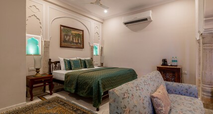 Rajasthan palace - A Heritage Boutique Hotel in Jaipur Room Type - Rajputana Suite Room