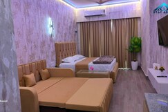Aero Suites Luxury Stay