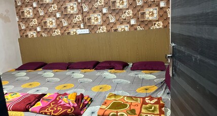 Hotel Shree Vikrant Room Type - AC Delux Room