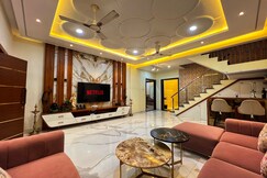 4 BHK Private Beach and Pool Villa near Mumbai