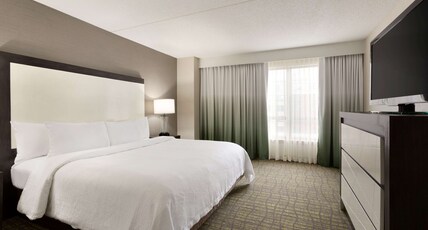 Embassy Suites Newark - Wilmington/South Room Type - 1 KING EXECUTIVE NONSMOK