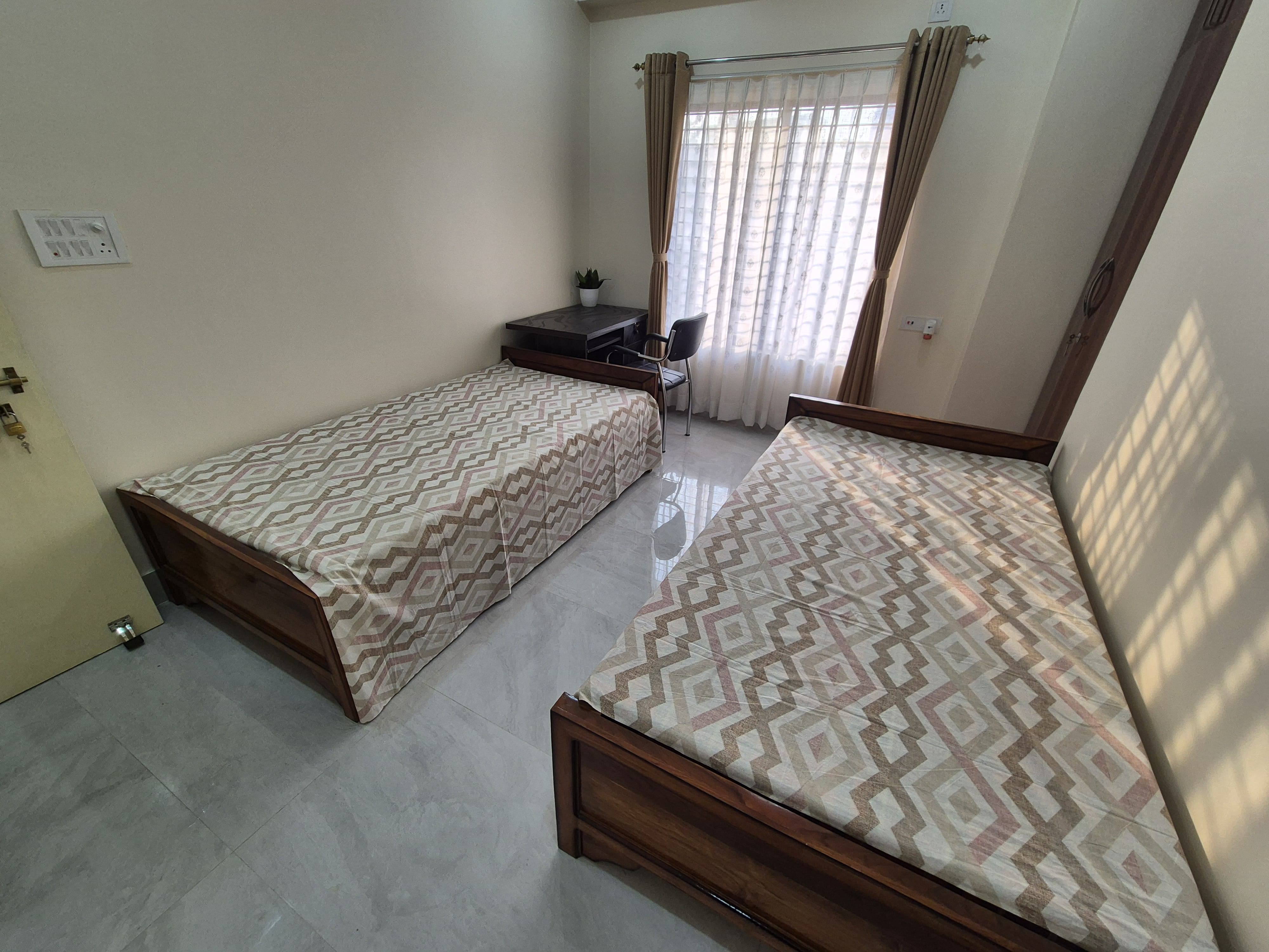 MADHUBAN HOME STAY | 5Min from Airport - Tap to explore photos