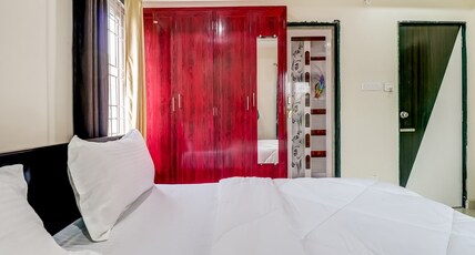 Sri Singampalli Residency Room Type - Family Room