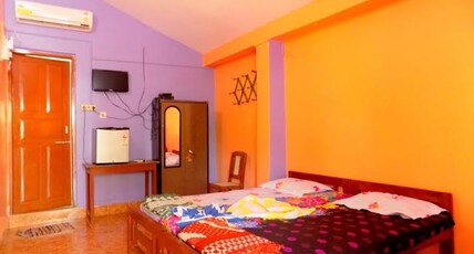 Romaldo Guest House  Room Type - AC Room