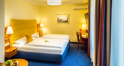 Austria Classic Hotel Wien Room Type - Triple Room Premium Austria Classic Hotel Wien Room Type - Triple Room Premium