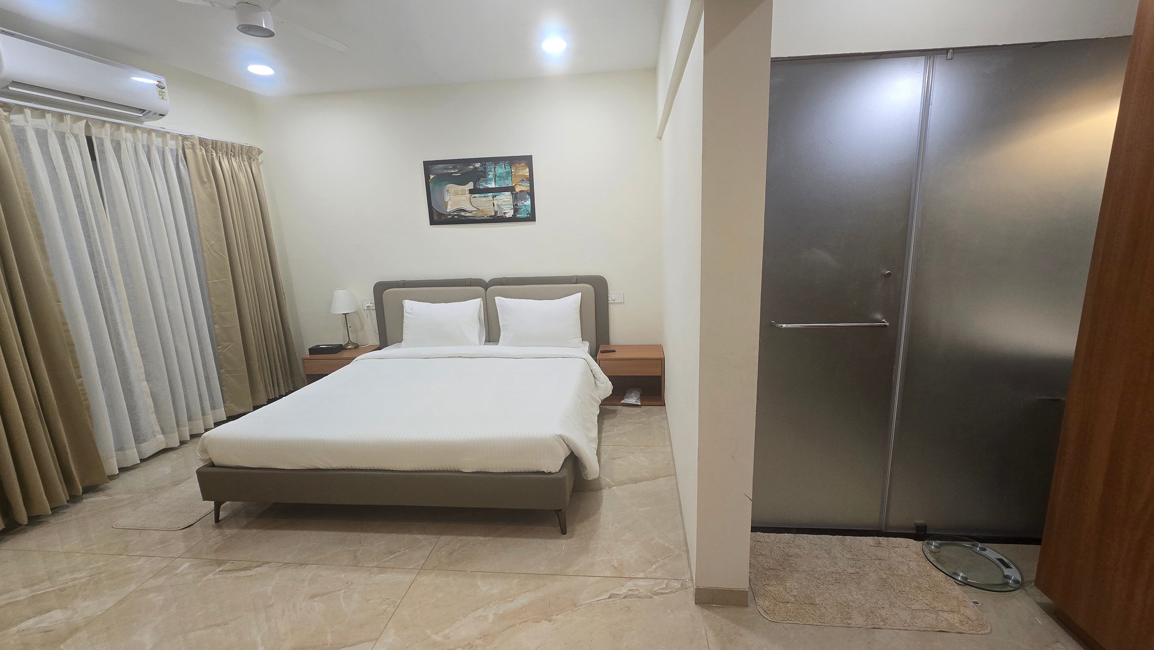 RELOhomes Serviced Apartment - CSN - Tap to explore photos