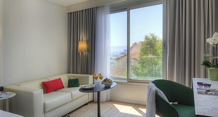 Mercure Ajaccio Hotel Room Type - Privilege Room, POOL view - 1 double bed and 1 convertible sofa 1 person