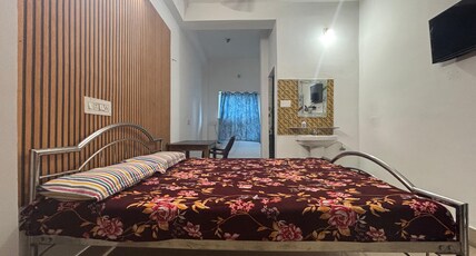 Kamala Guest House Room Type - Deluxe Room with Air Conditioning Kamala Guest House Room Type - Deluxe Room with Air Conditioning