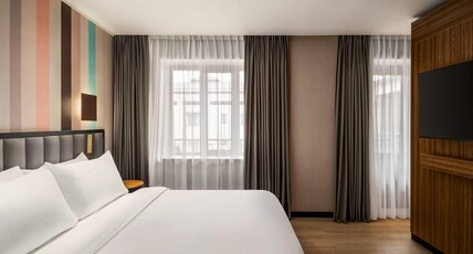 Ramada Encore By Wyndham Tashkent Room Type - Deluxe King Bed Room