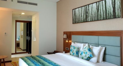 Jacob's Garden Hotel Bur Dubai Room Type - Deluxe Double Room Jacob's Garden Hotel Bur Dubai Room Type - Deluxe Double Room