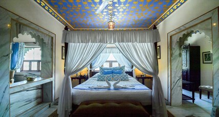 Hotel Udai Kothi Room Type - Partial Lake View Suite
