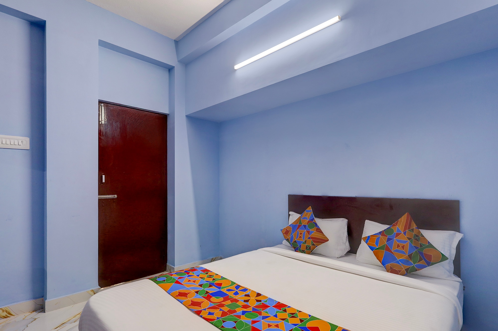 FabHotel Dream Inn - Mogappair East - Tap to explore photos