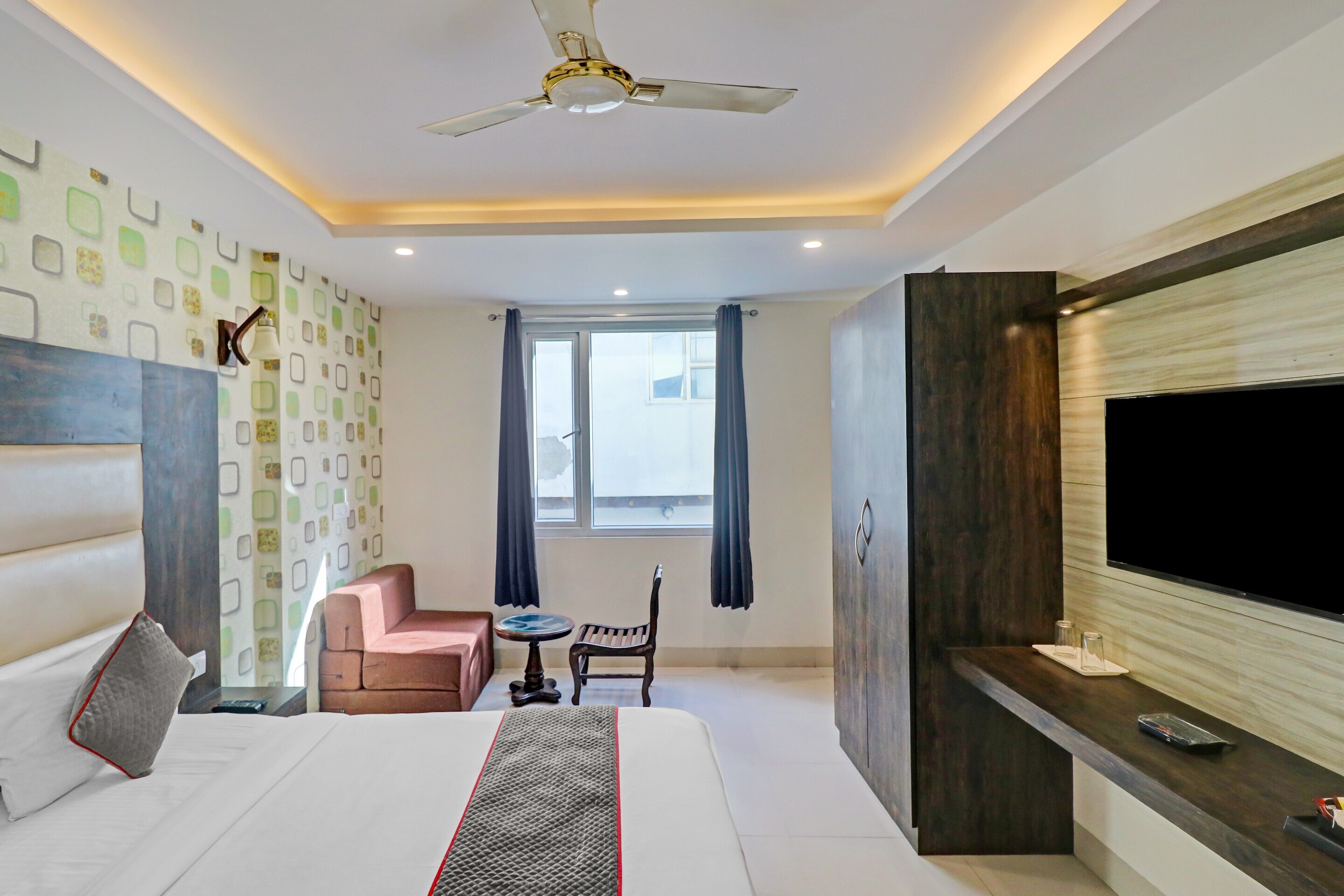 Nirvana Hotel Delhi Airport - Tap to explore photos