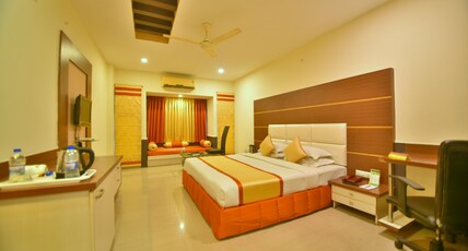 Hotel Royal Embassy Room Type - Deluxe Room