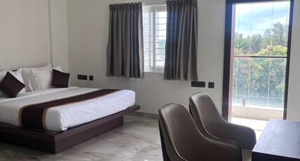 Hotel Sree suites Attibele Room Type - Deluxe room