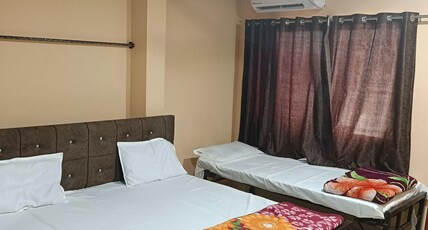 Shri Sawariya Seth Hotel Room Type - Bedroom 6 (AC room )