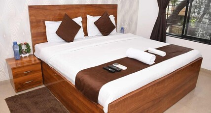 Tulsi Homestay Shared Rooms Room Type - Deluxe Room-3 SILVER