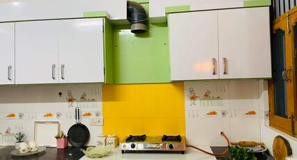 Cozy 2BHK 1st Floor Fully Furnished Room Type - Cozy 2BHK 1st Floor Fully Furnished