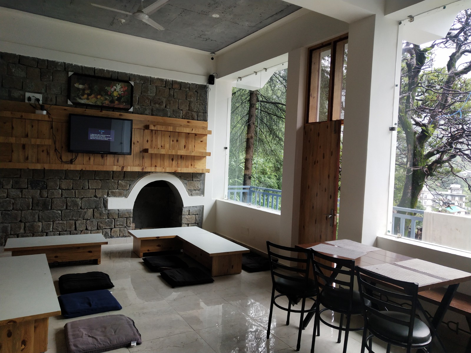 Main gallery
