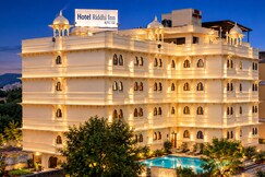 HOTEL RIDDHI INN