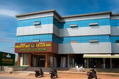 ARJUN INN SUPER DELUXE ROOMS