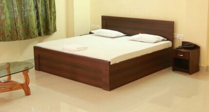 Hotel Shri Narayan Palace Room Type - Deluxe Room