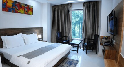 Hotel Sopan Heights Room Type - Executive Room Hotel Sopan Heights Room Type - Executive Room
