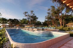 OUTRIGGER Phi Phi Island Resort