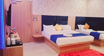 BlueNeck Ayodhya- Near ShriRam Mandir Room Type - Superior Triple