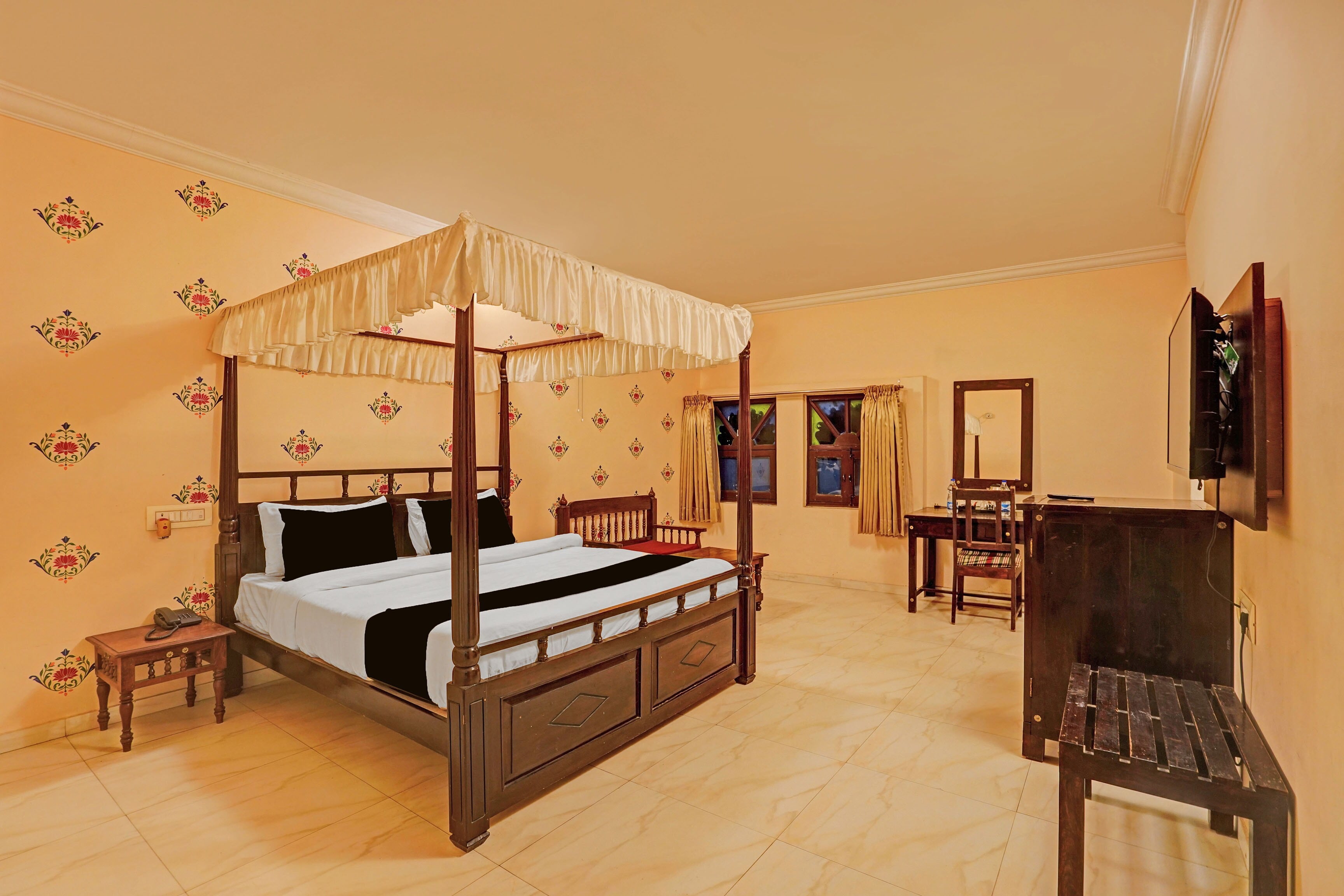 Super Townhouse Oak Kumbhalgarh Forest View Formerly Kumbhal Castle - Tap to explore photos