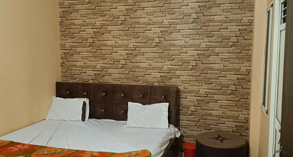 Shri Sawariya Seth Hotel Room Type - Bedroom 9 Ac