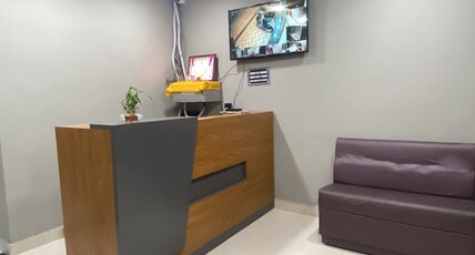 hotel jagruti inn Room Type - Luxury Room with Balcony