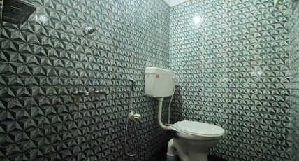 Intimate Tourist Home Room Type - Standarad Non Ac