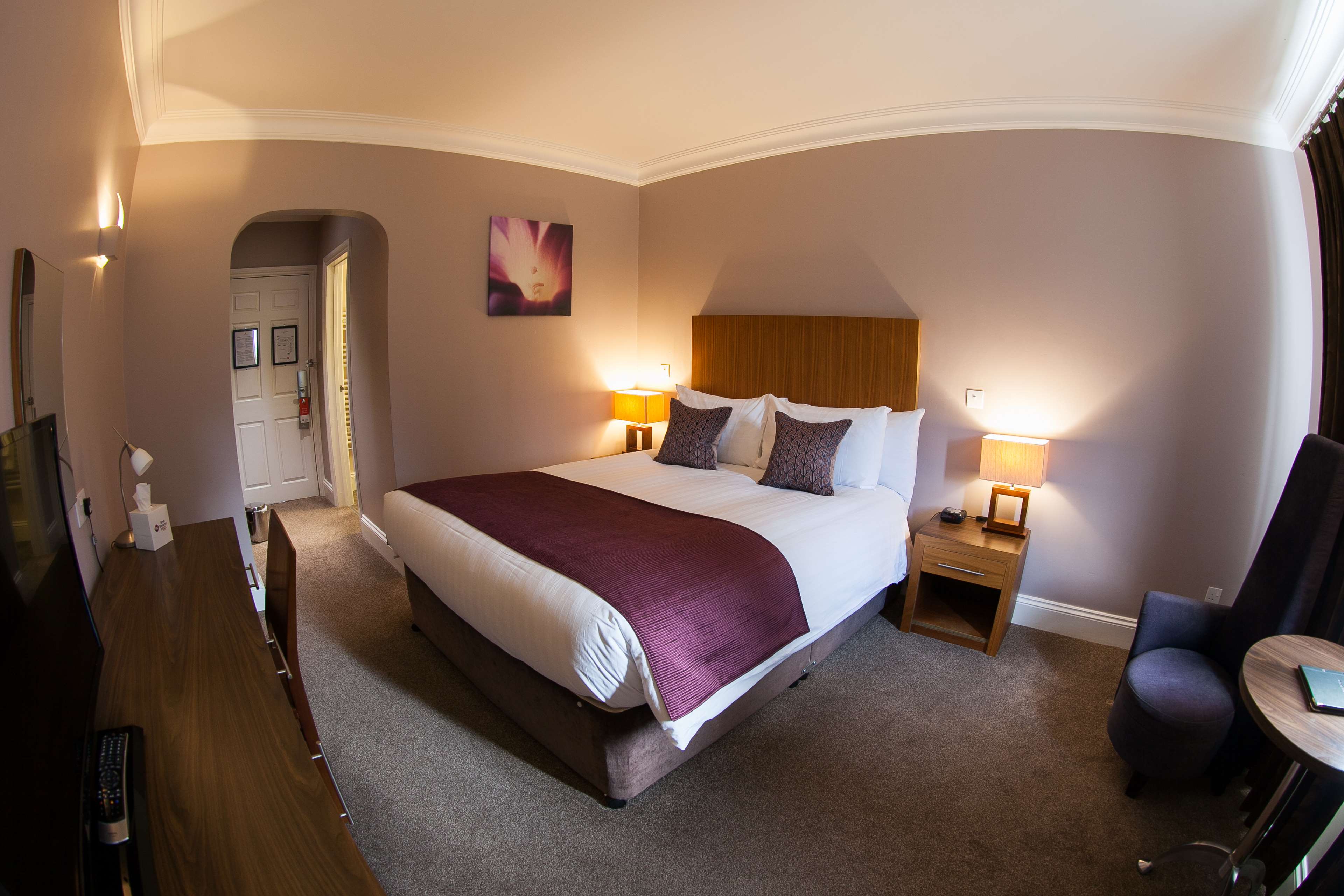 Best Western Plus Centurion Hotel - Tap to explore photos