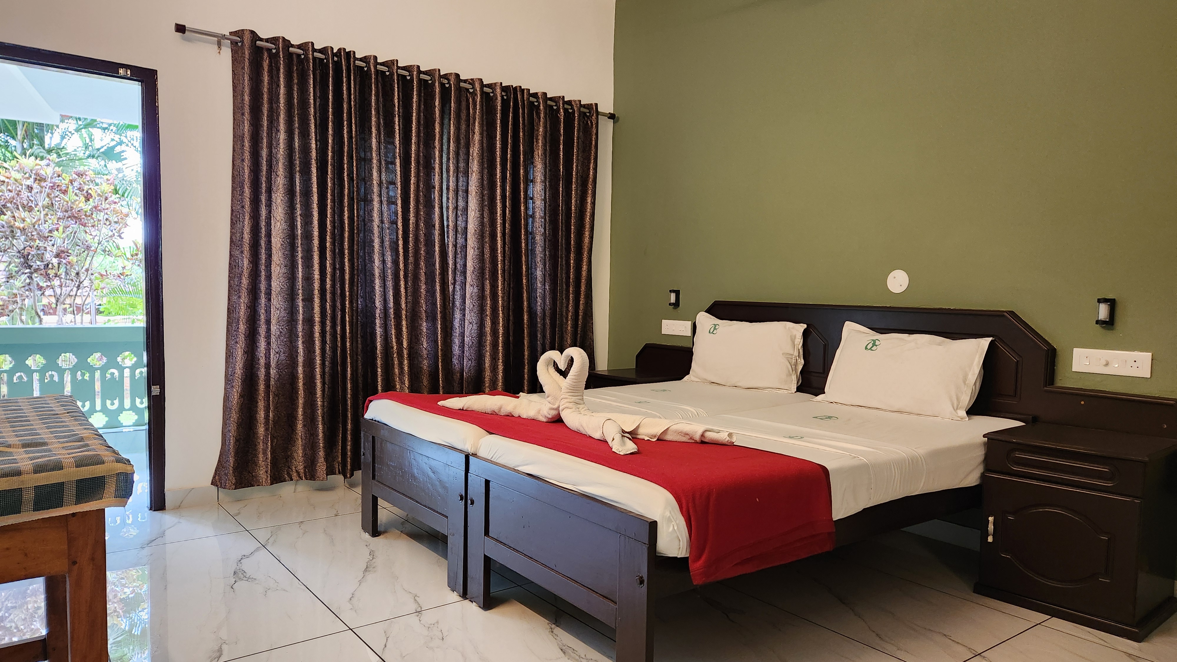 Divine Bliss Beach Resort - Tap to explore photos